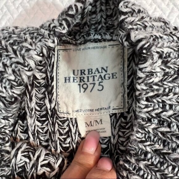 URBAN Heritage Textured Chunky Rib Knit Black/White Sweater Dress M - Picture 11 of 11